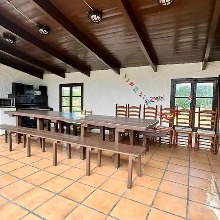 בית אירוח Centro De Asturias Collado (Asturias)